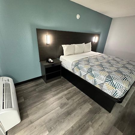 Studio 6 Suites East Syracuse Airport Экстерьер фото