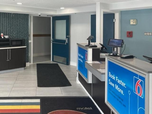 Studio 6 Suites East Syracuse Airport Экстерьер фото