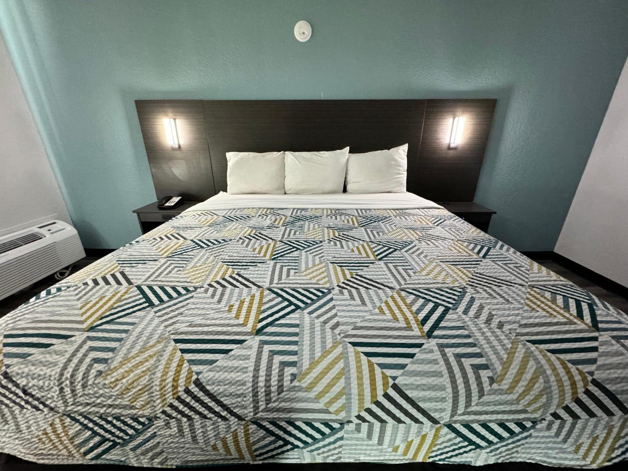 Studio 6 Suites East Syracuse Airport Экстерьер фото