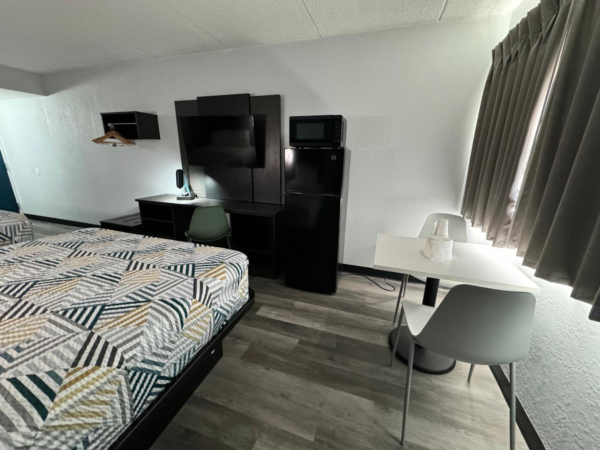 Studio 6 Suites East Syracuse Airport Экстерьер фото