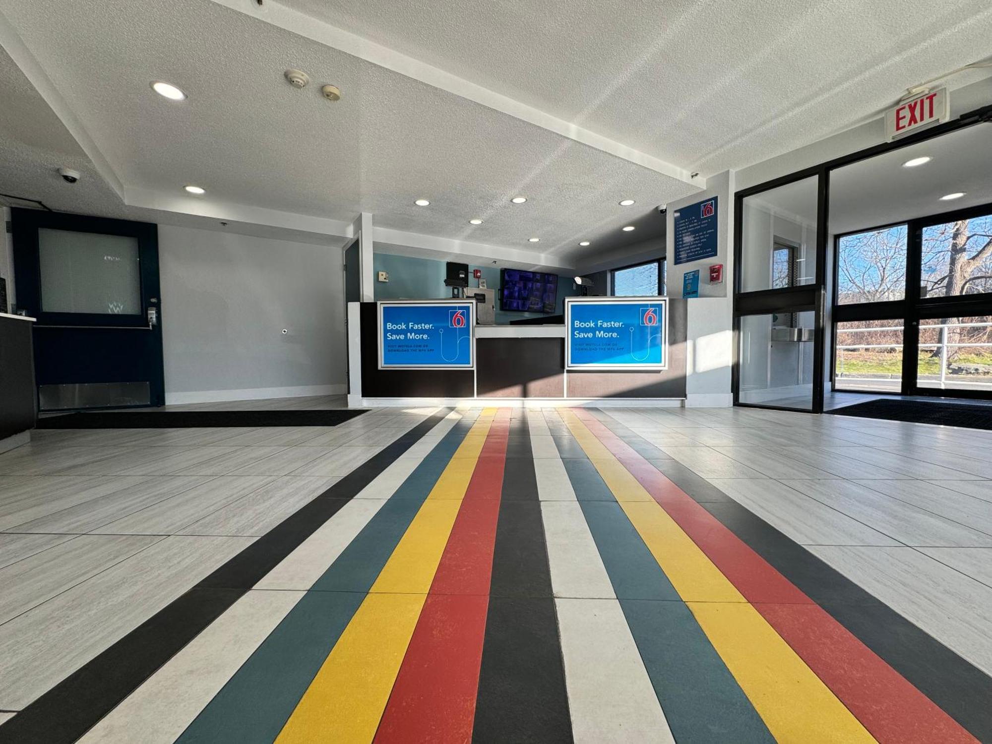 Studio 6 Suites East Syracuse Airport Экстерьер фото